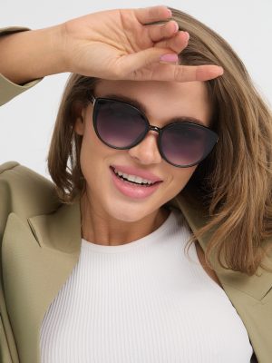 Солнцезащитные очки женские с поляризацией