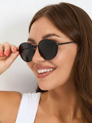 Солнцезащитные очки женские