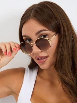 Солнцезащитные очки женские